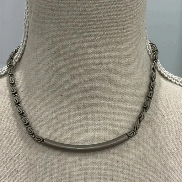Vintage Jewelry - Vintage necklace
